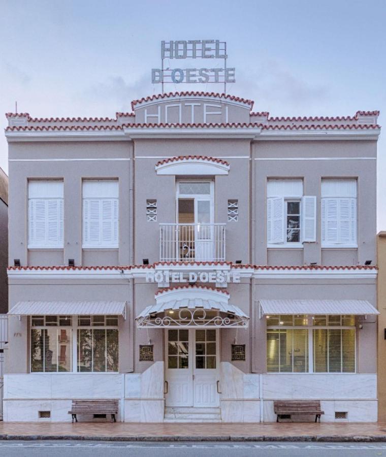 Mova Hotel D'Oeste - Localizado Em Frente A Praca Principal Da Cidade, Na Area Central - Pe Na Praca Посус-ди-Калдас Экстерьер фото